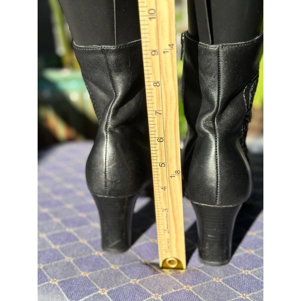Chico’s Black Corral Boots Size 9 Ankle Square Toe Embroidered Block Heels Retro - Picture 5 of 8